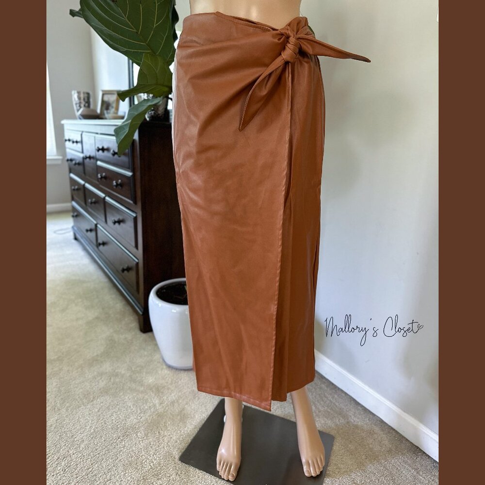 SweatyRocks Women's High Waist Tie Knot Wrap PU Leather Midi Skirt / Size: Small